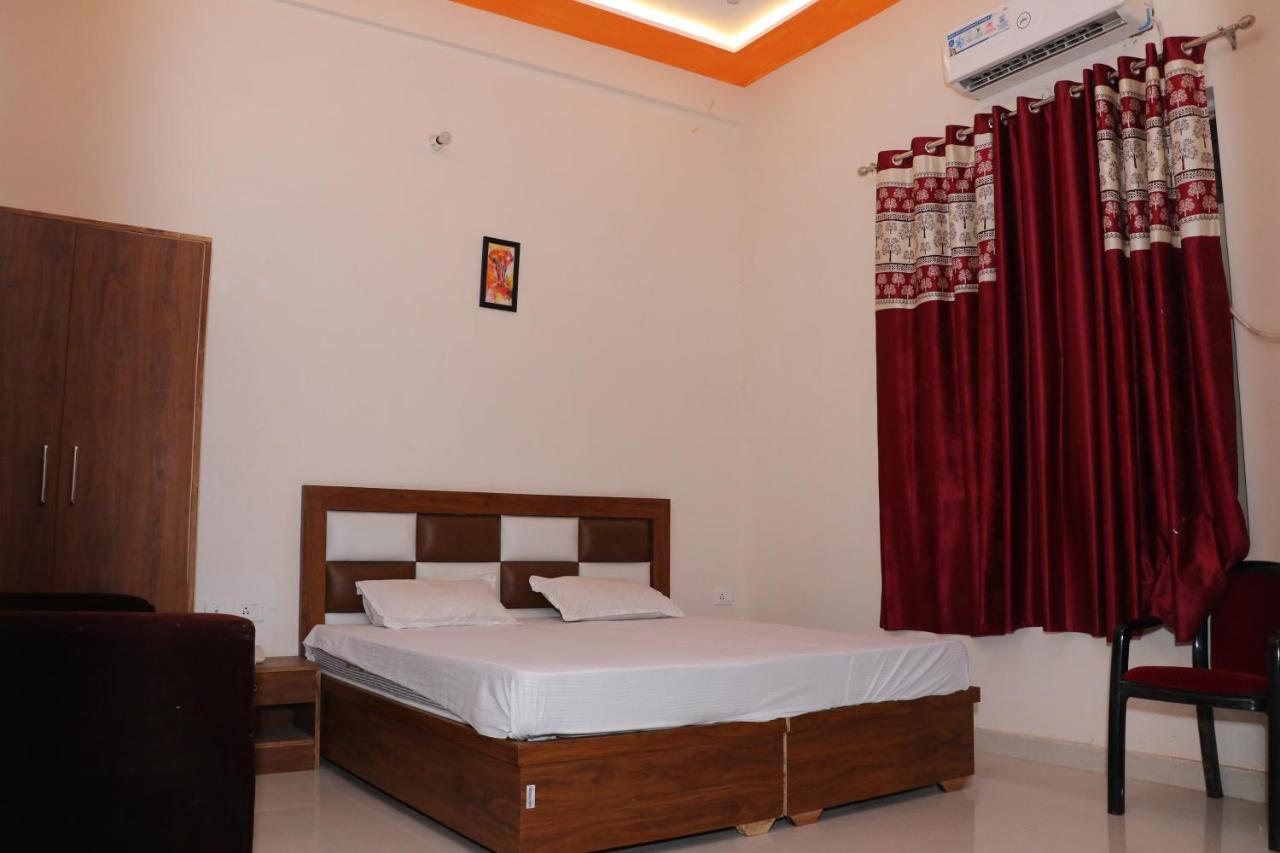 Hotel Kcr Agra (Uttar Pradesh) Esterno foto